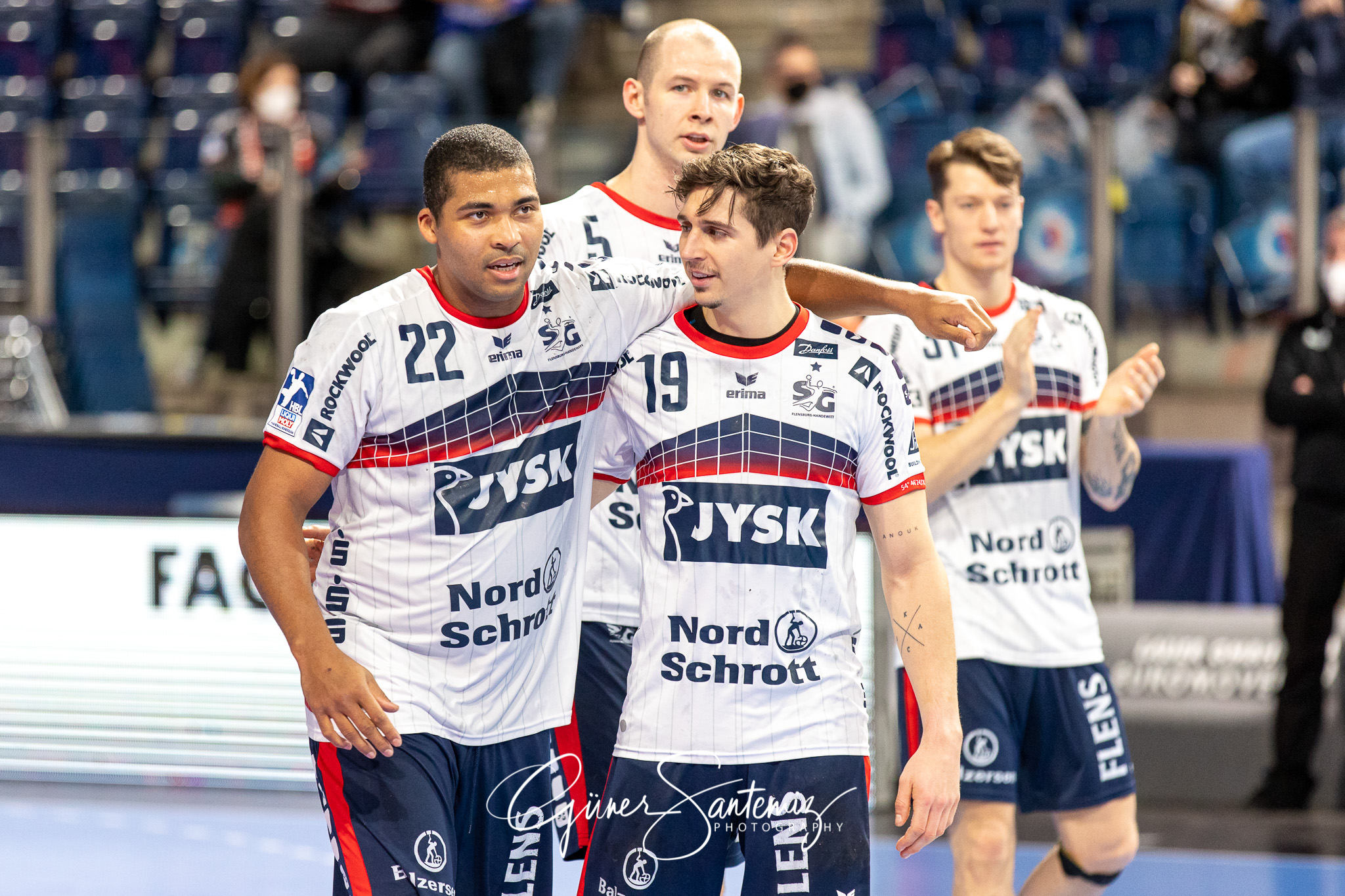 HC Erlangen vs. SG Flensburg-Handewitt - Handball - Bundesliga -
