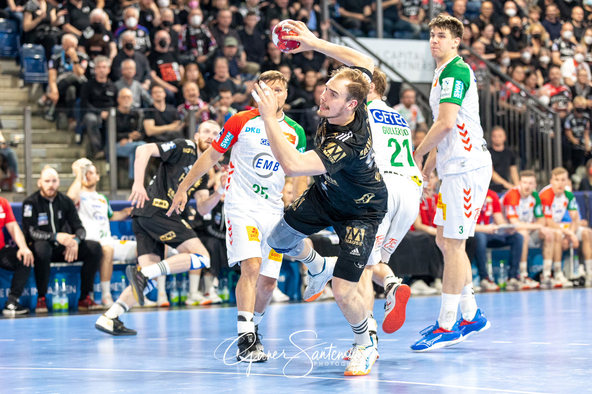 HC Erlangen vs. SC Magdeburg - Handball - Bundesliga - 29. Spiel