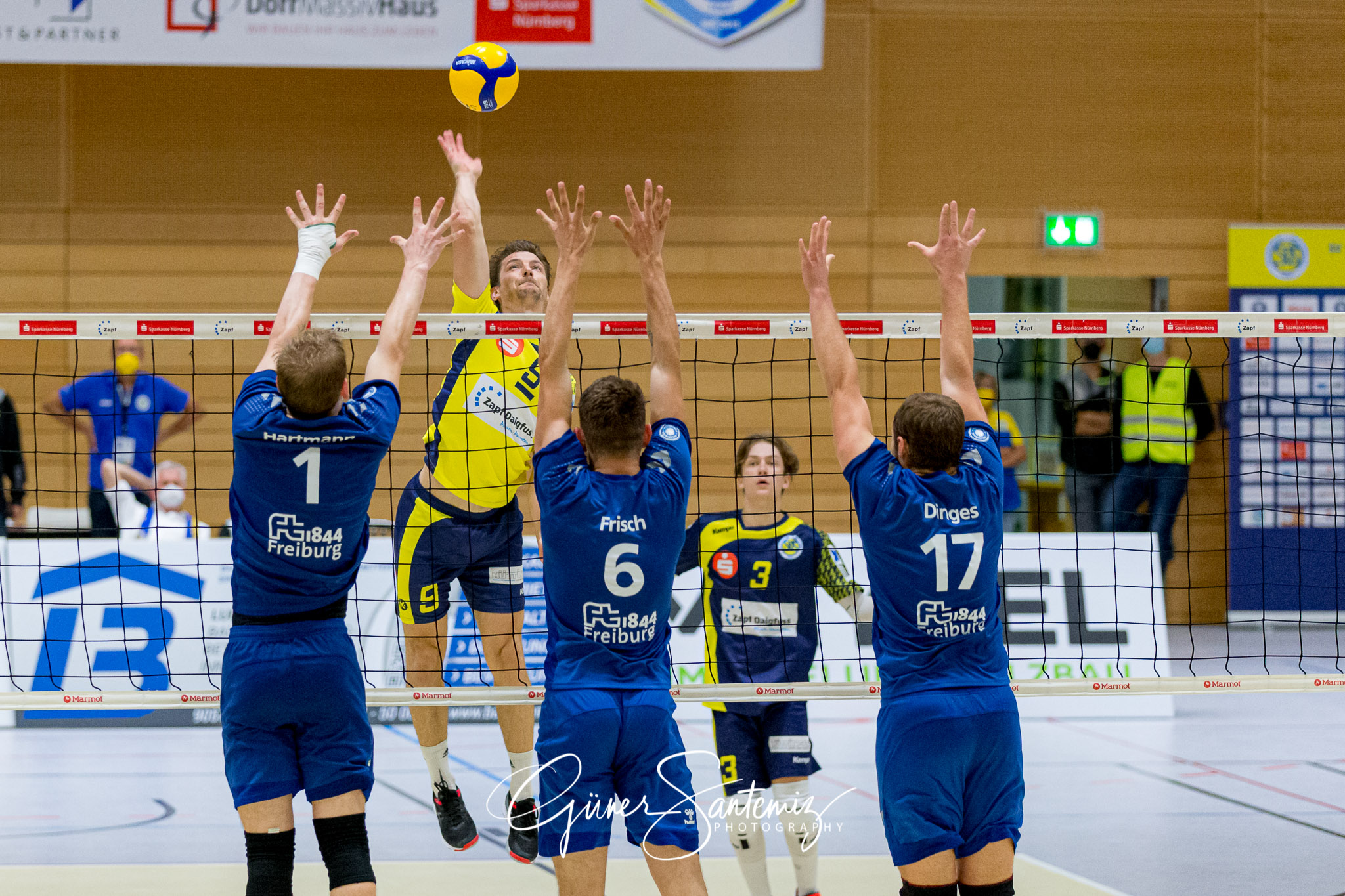 SV Schwaig - FT 1844 Freiburg