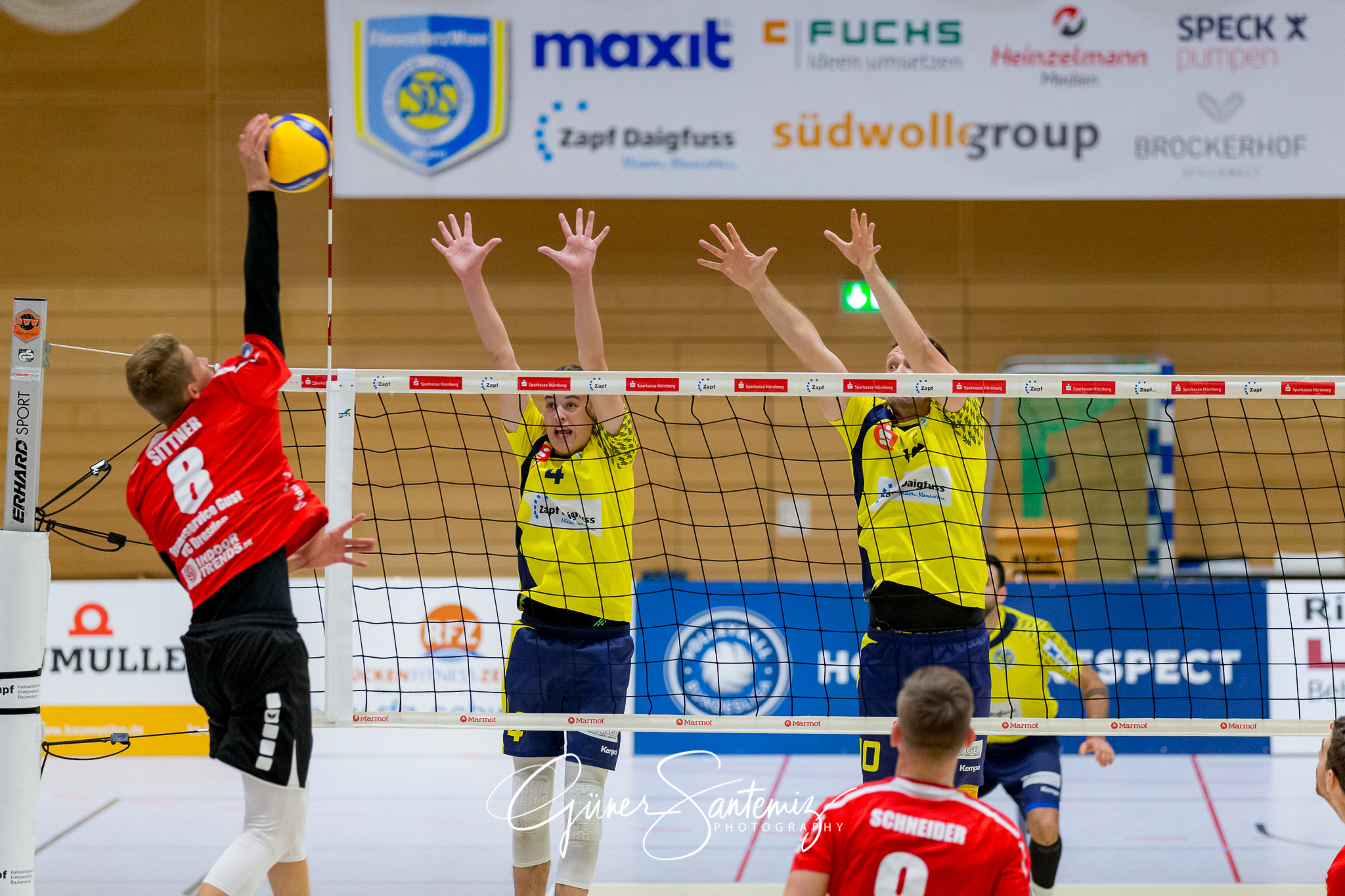 SV Schwaig - Dentalservice Gust VC Dresden