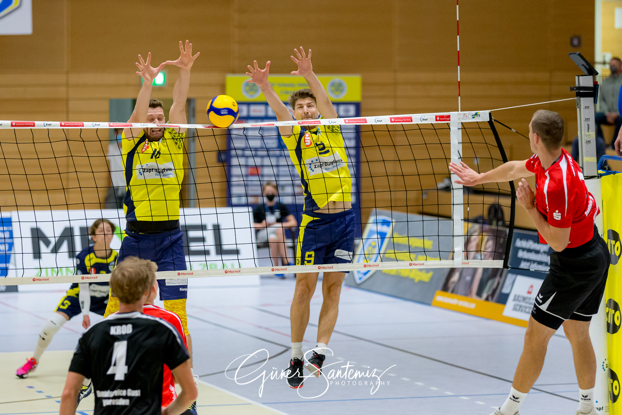 SV Schwaig - Dentalservice Gust VC Dresden