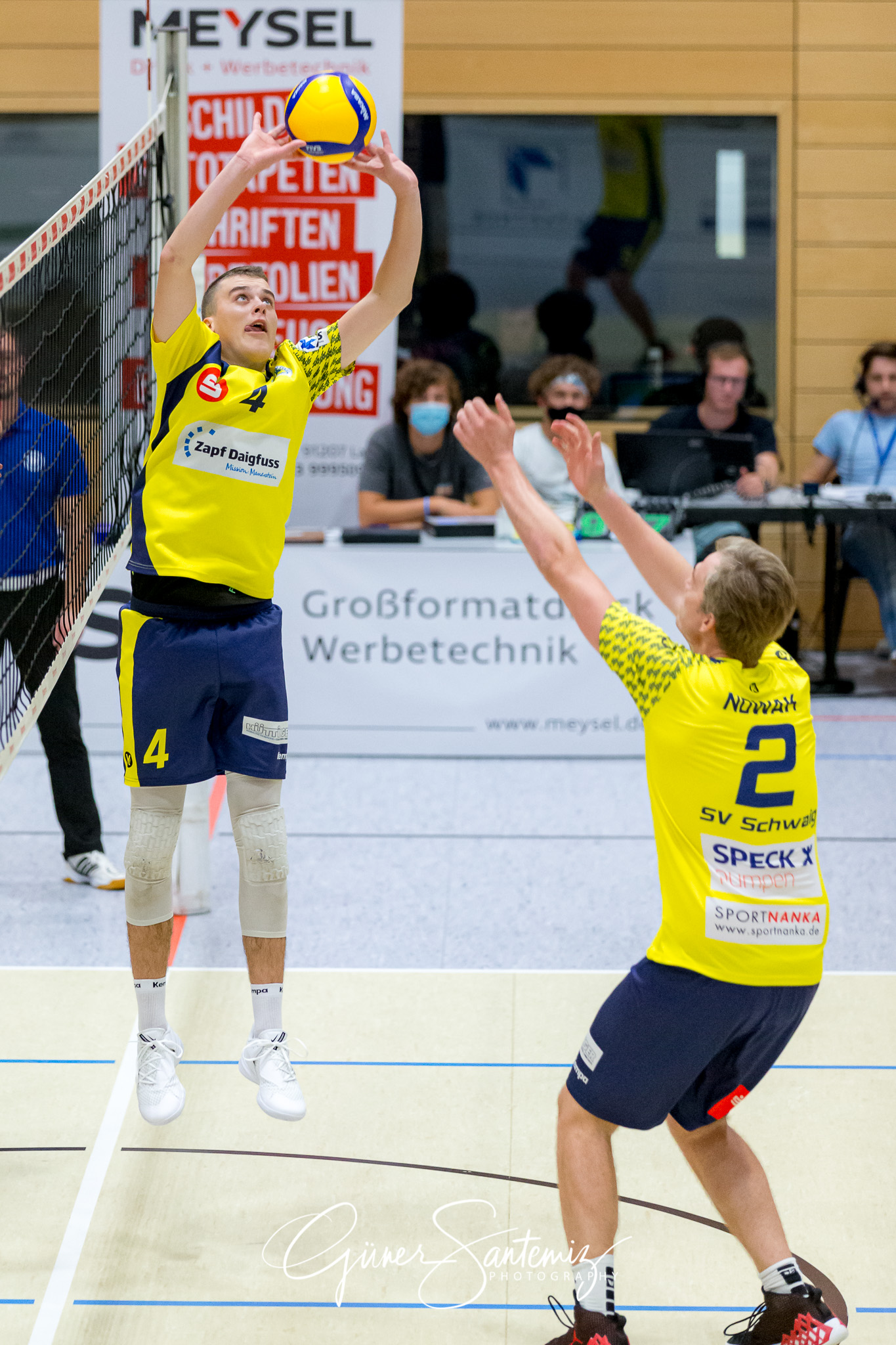 SV Schwaig - Dentalservice Gust VC Dresden