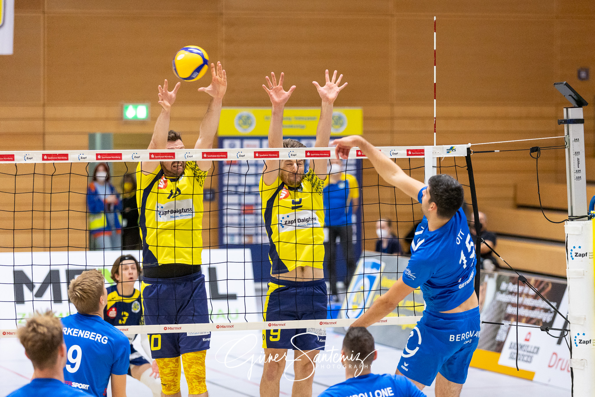 SV Schwaig - TSV Mimmenhausen, Volleyball, 2. Bundesliga Sued, 8. Spieltag, Saison 2021/2022, 20.11.2021