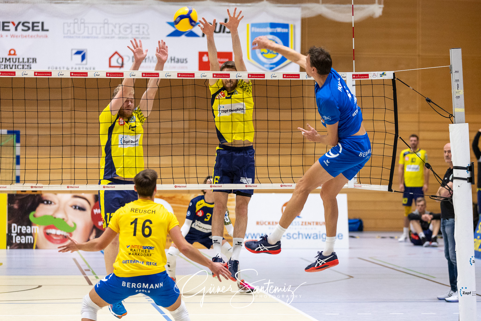 SV Schwaig - TSV Mimmenhausen, Volleyball, 2. Bundesliga Sued, 8. Spieltag, Saison 2021/2022, 20.11.2021