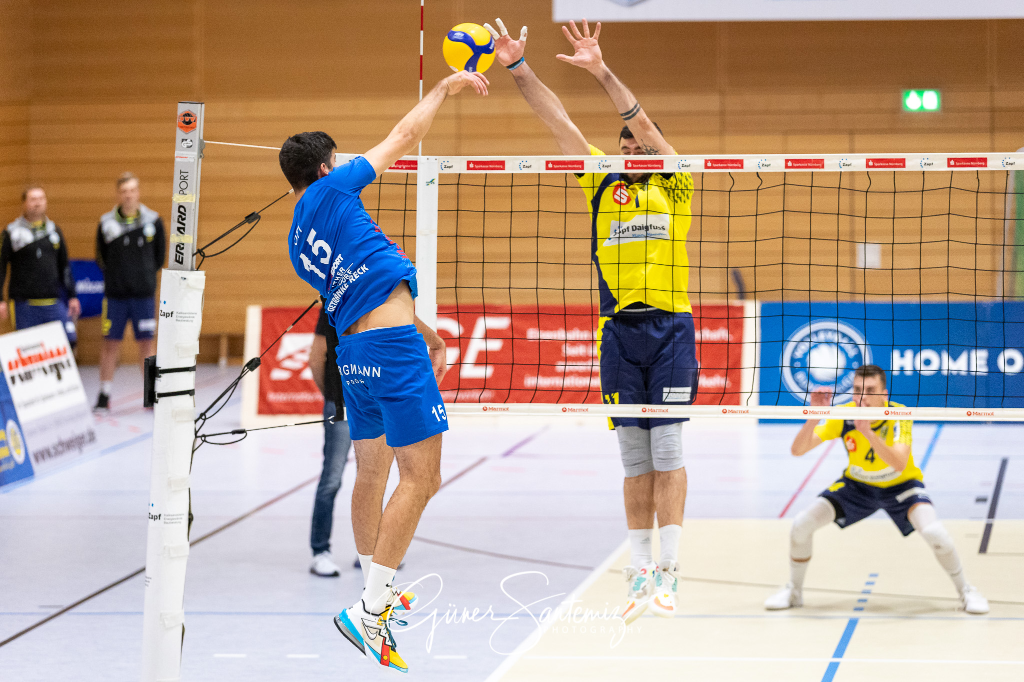 SV Schwaig - TSV Mimmenhausen, Volleyball, 2. Bundesliga Sued, 8. Spieltag, Saison 2021/2022, 20.11.2021