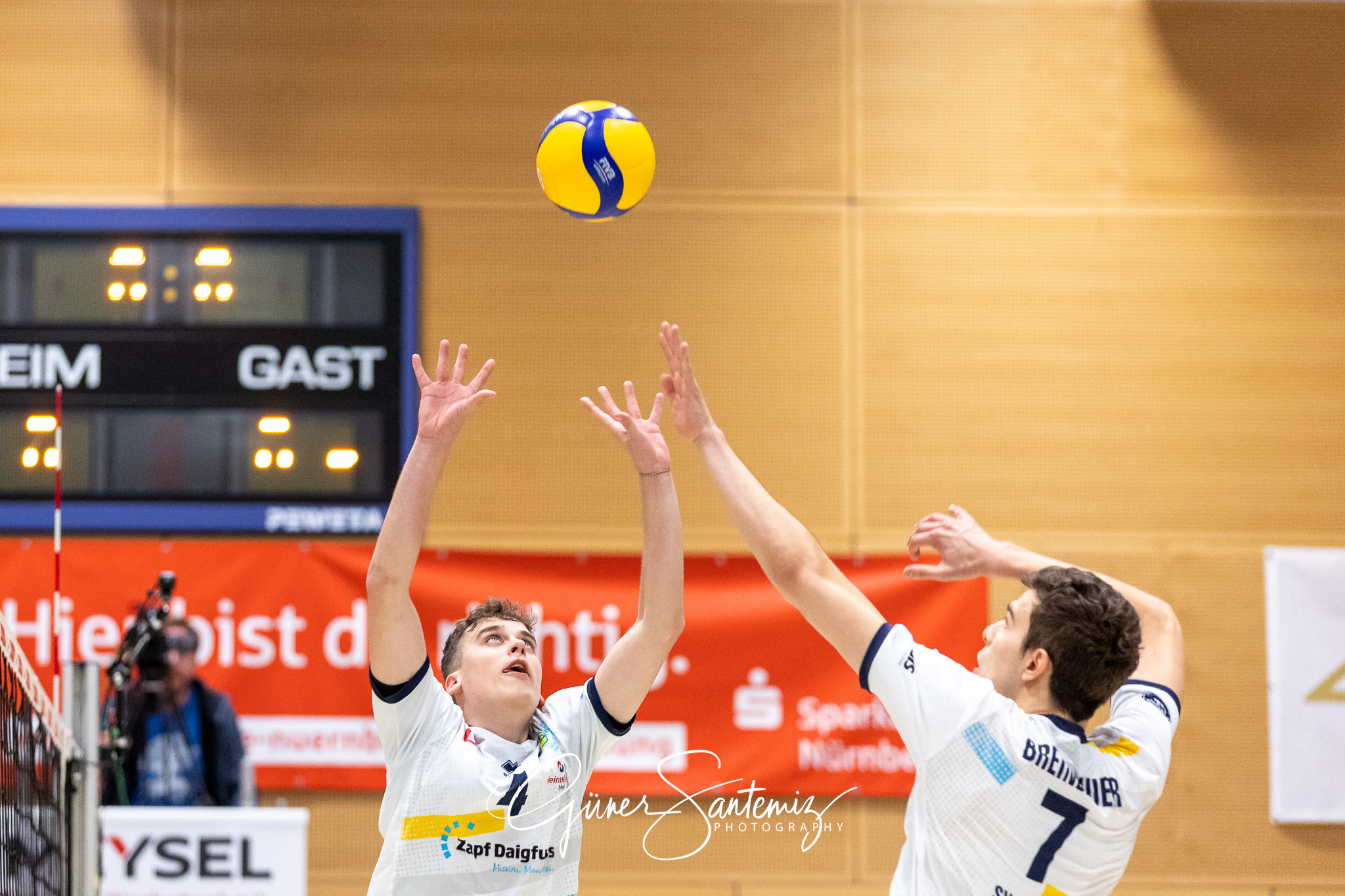 SV Schwaig - TSV Haching Muenchen - Volleyball - DVV-Pokal - Ach