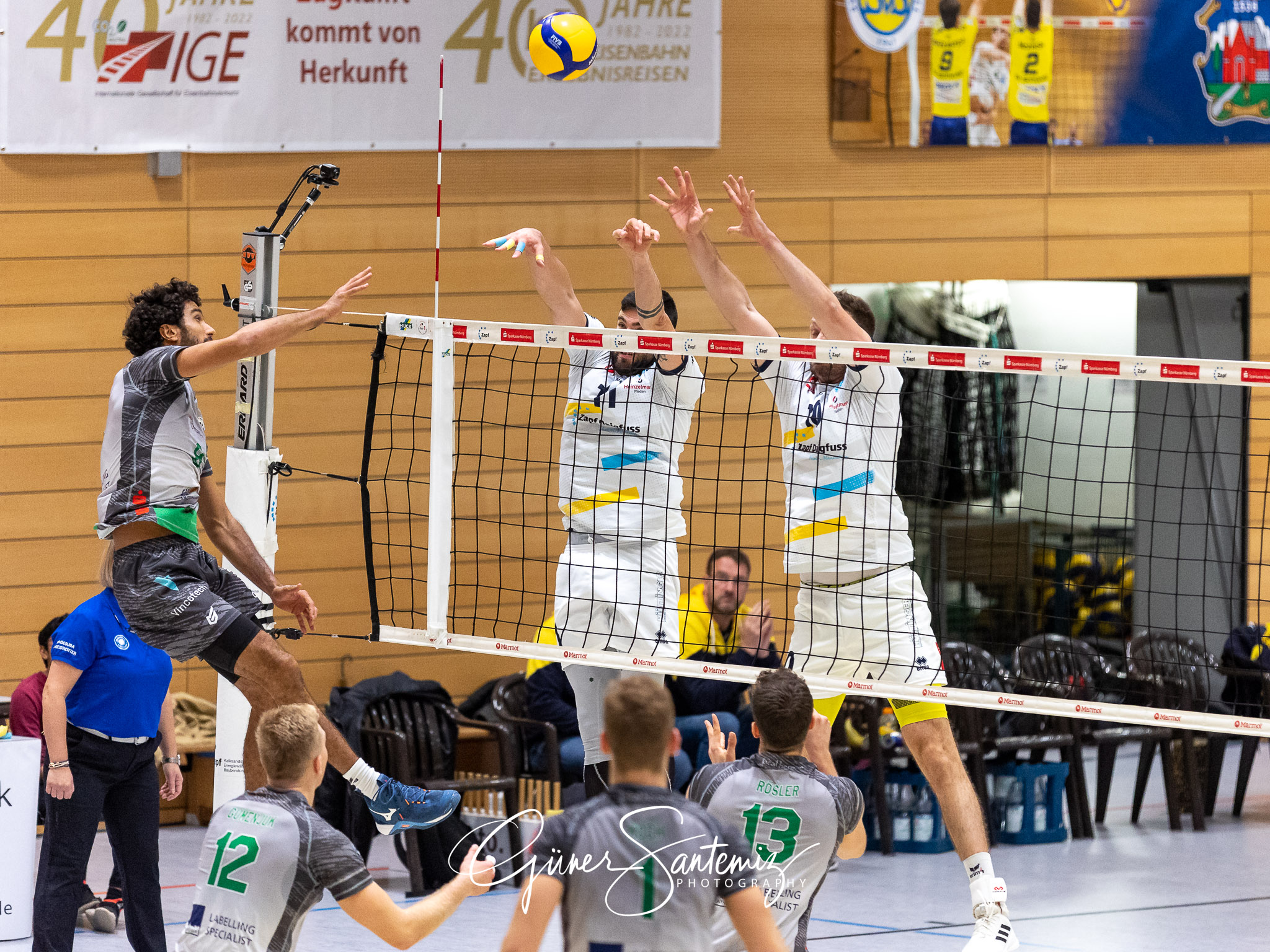 SV Schwaig - TSV Haching Muenchen - Volleyball - DVV-Pokal - Ach