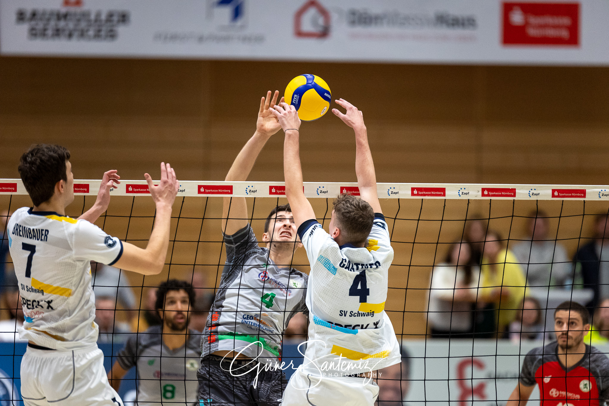 SV Schwaig - TSV Haching Muenchen - Volleyball - DVV-Pokal - Ach