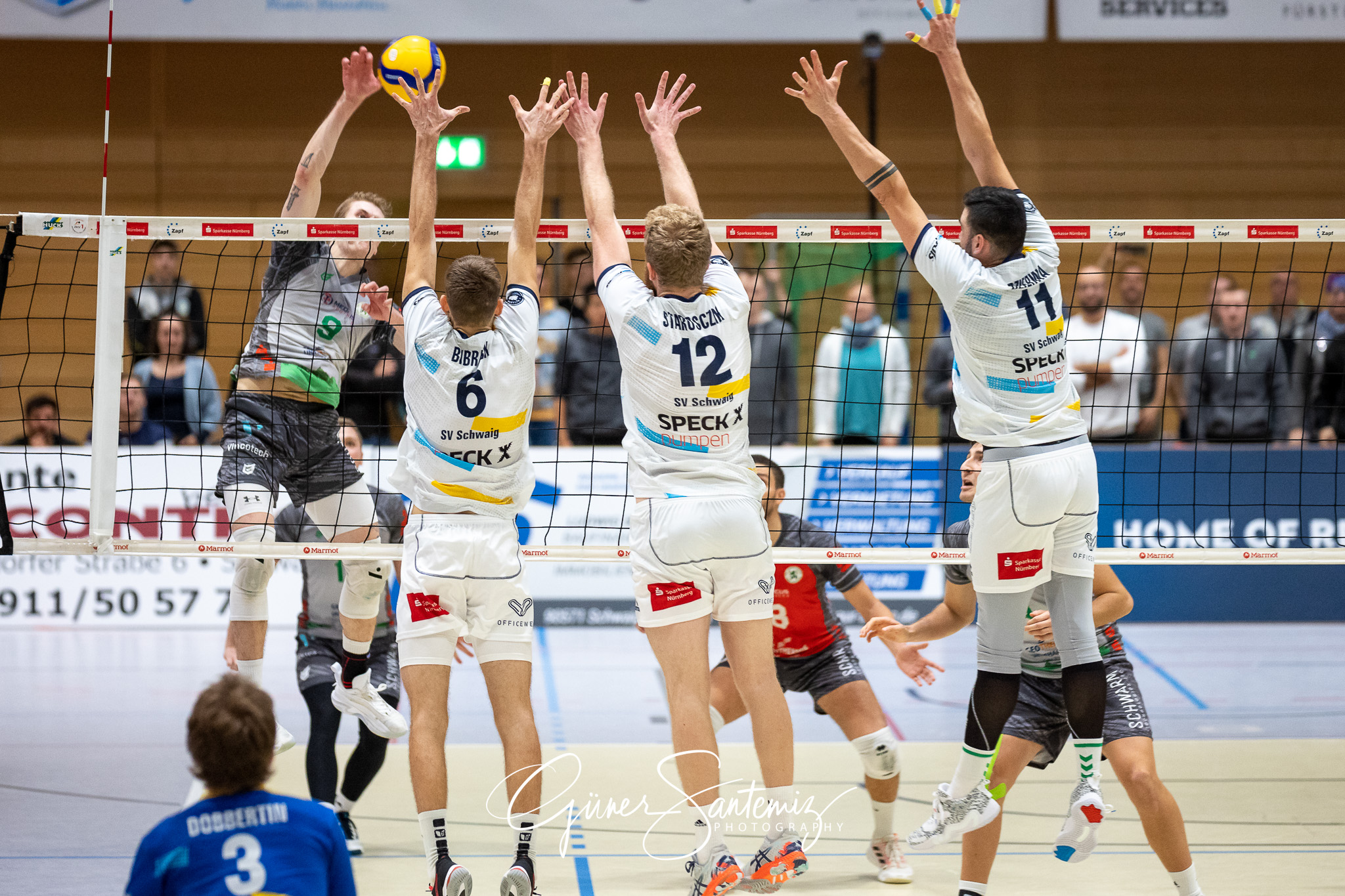 SV Schwaig - TSV Haching Muenchen - Volleyball - DVV-Pokal - Ach