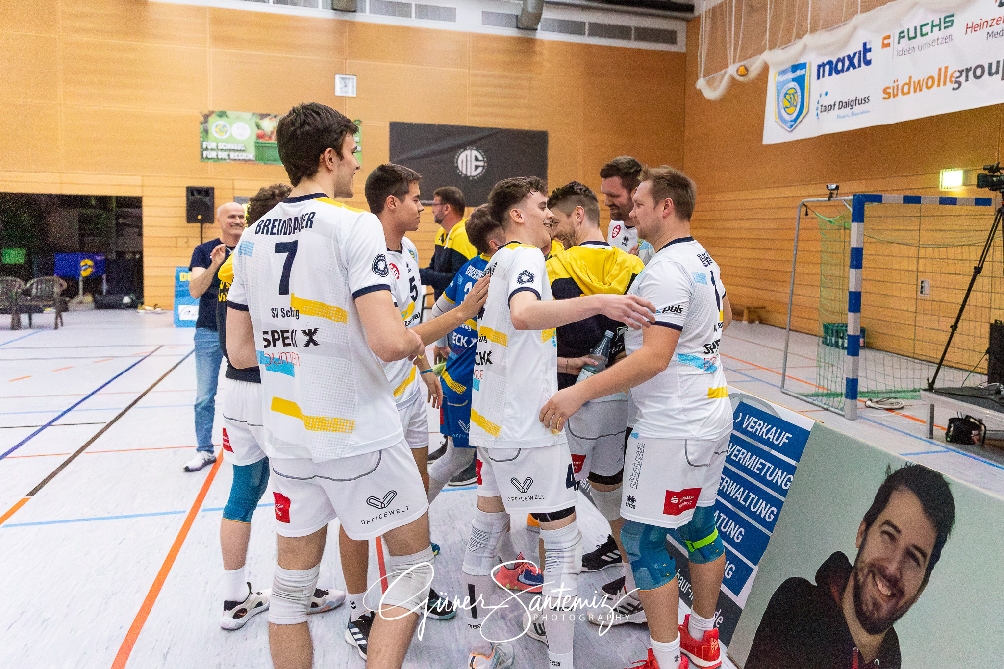 SV Schwaig vs. GSVE Delitzsch - Volleyball - 2. Bundesliga Sued